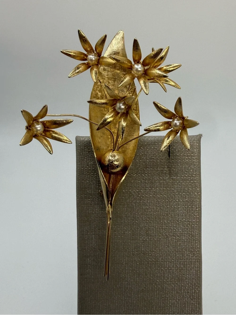 Vintage Gold Tone Floral Bouquet Brooch Faux Pearl Flower Statement Pin